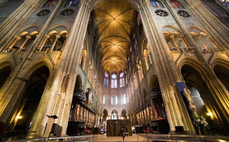 Vue intérieure de Notre-Dame de Paris